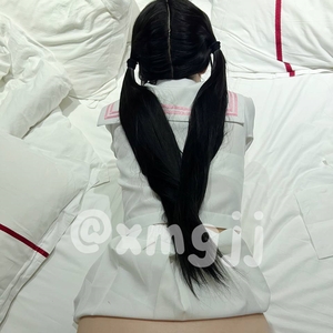 xmgjj-软萌甜美小萝莉-我不是萝莉控-288门槛视频 [32p+2v/984M]