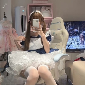 季雨(ovocat0618)- 双马尾白丝女仆装自慰2500私定版[6V/2.6G]